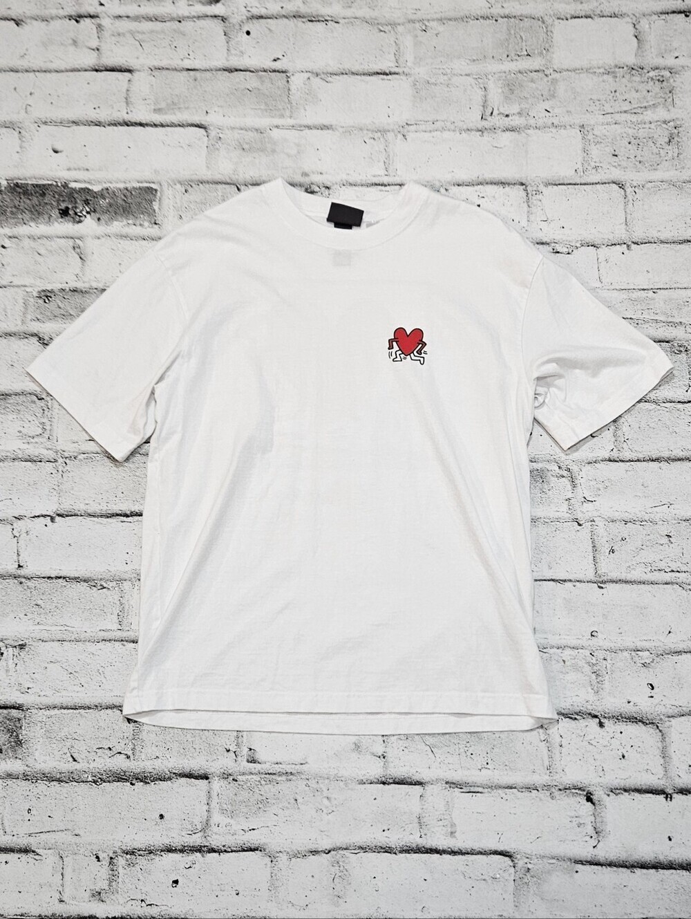 H&M Keith Haring Heart Graphic T Shirt White Loose Fit Mens Small